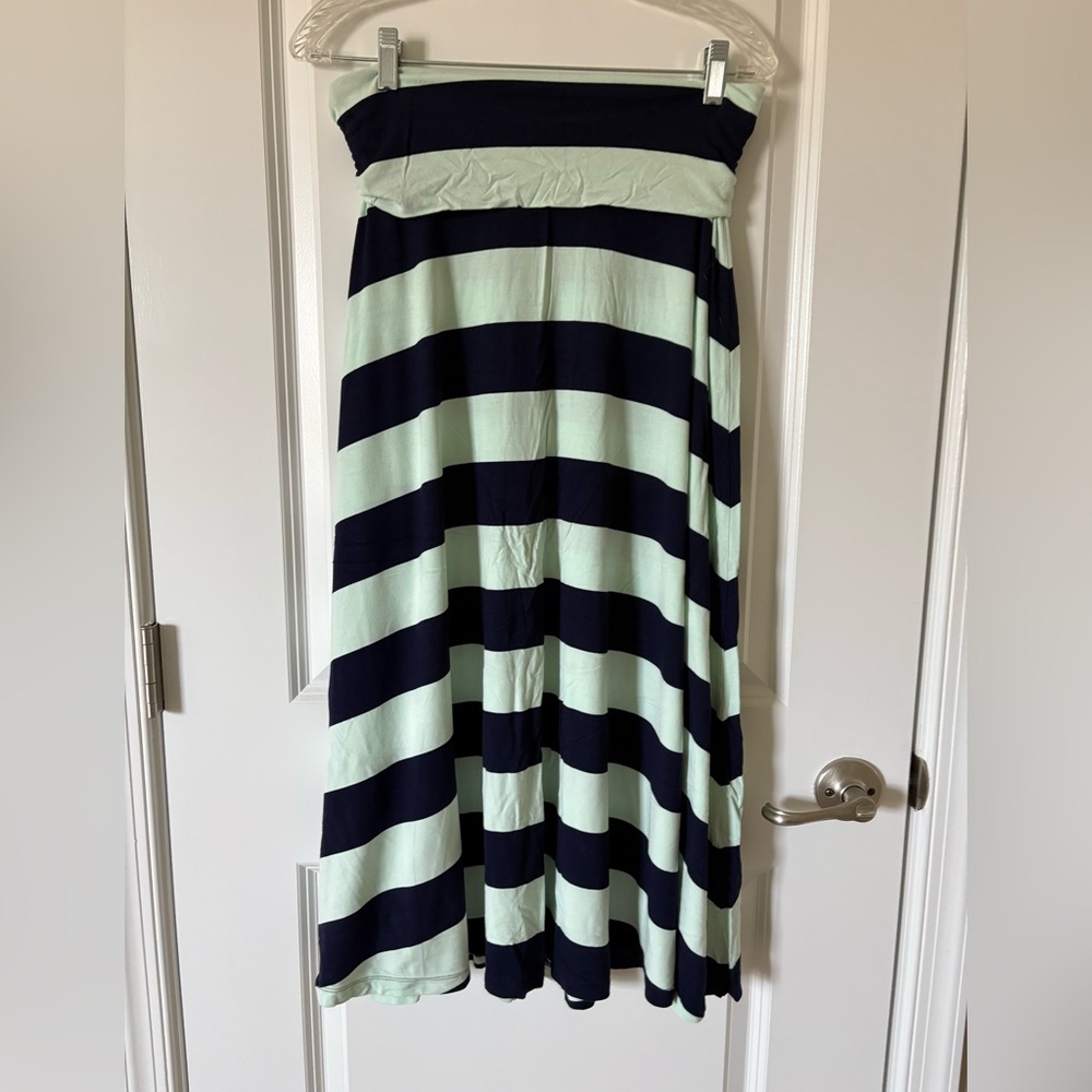 Gap size medium mint green and navy blue maxi skirt with fold over band